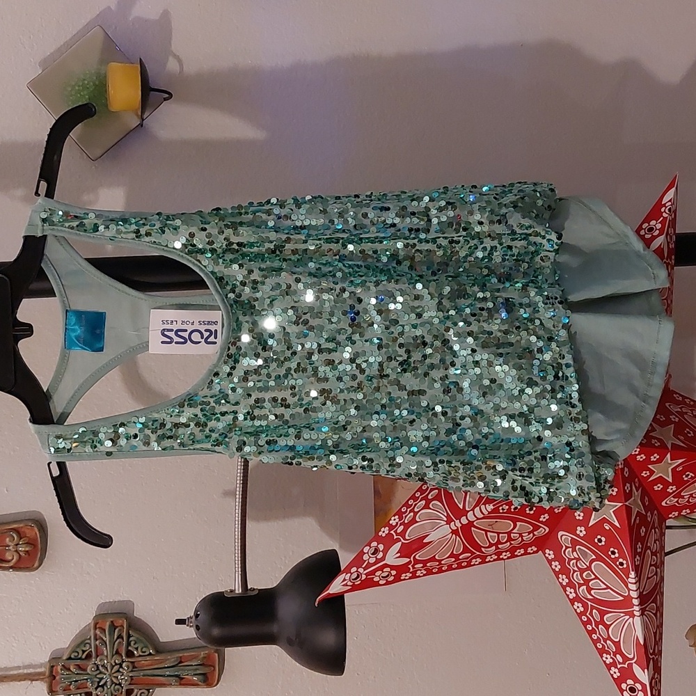 Beautiful mint green large sequined racerback tank
